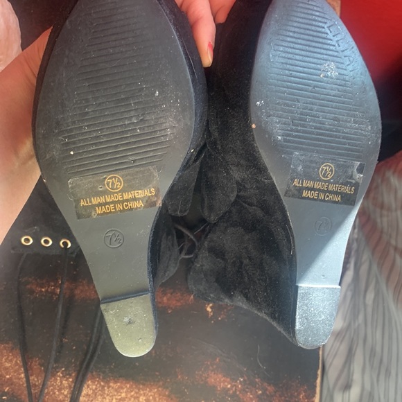 Liliana platform wedge suede heels preowned 7.5 - Picture 3 of 7